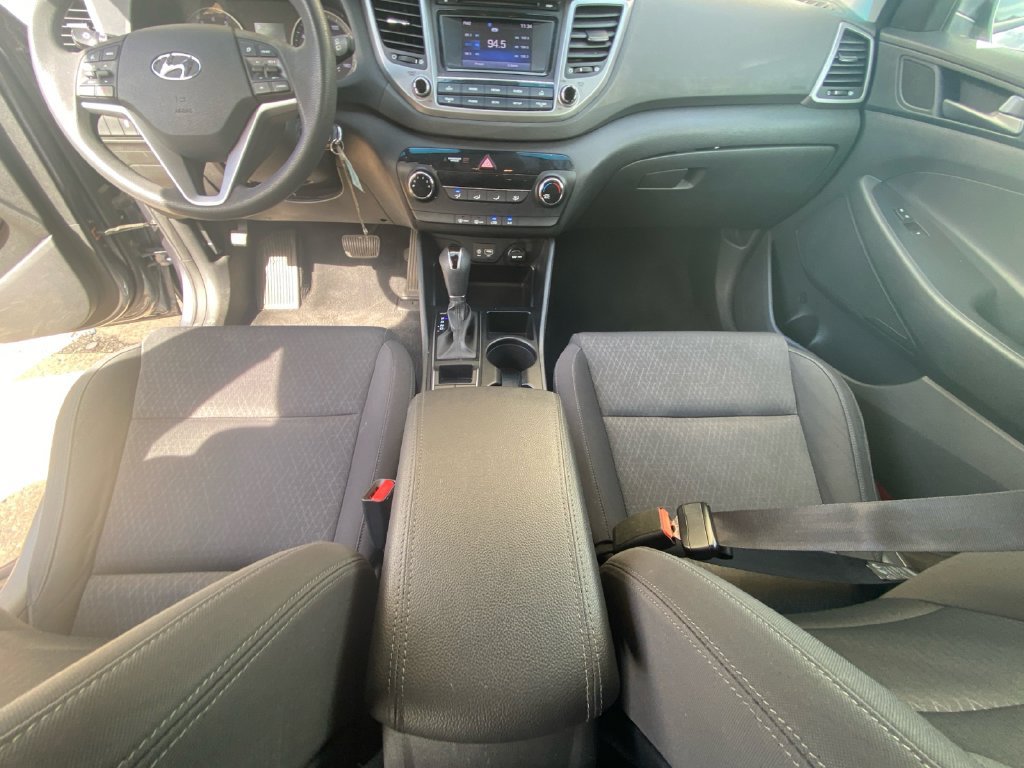 Used 2017 Hyundai Tucson SE w/ SE Popular Package 02 AWD/4WD image 11