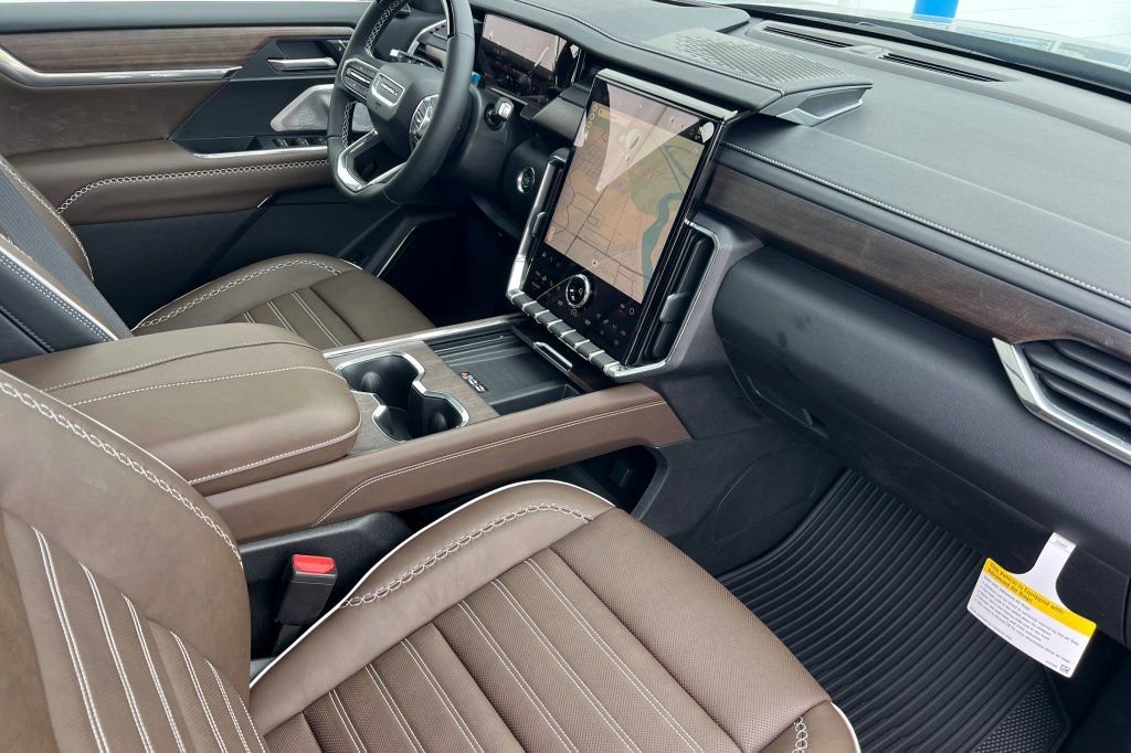 New 2026 GMC Acadia Denali Ultimate image 14