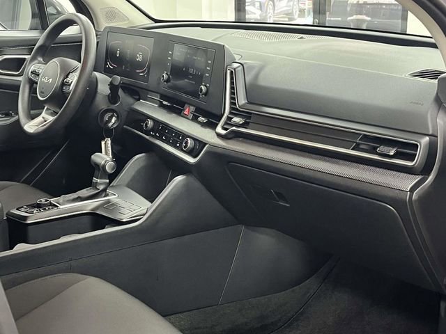 Used 2024 Kia Sportage LX image 26