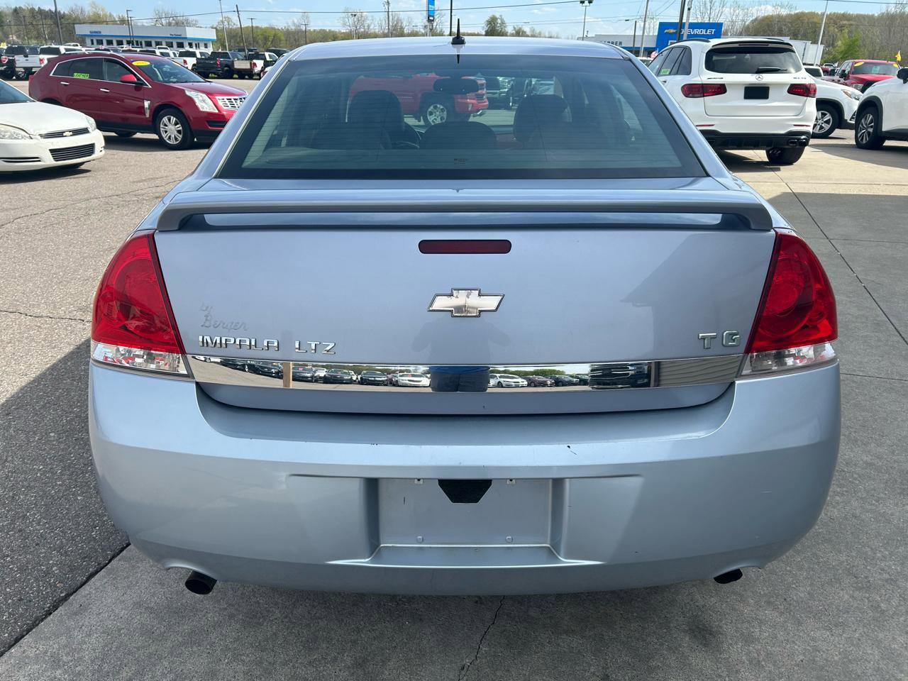 Used 2006 Chevrolet Impala LTZ FWD image 6