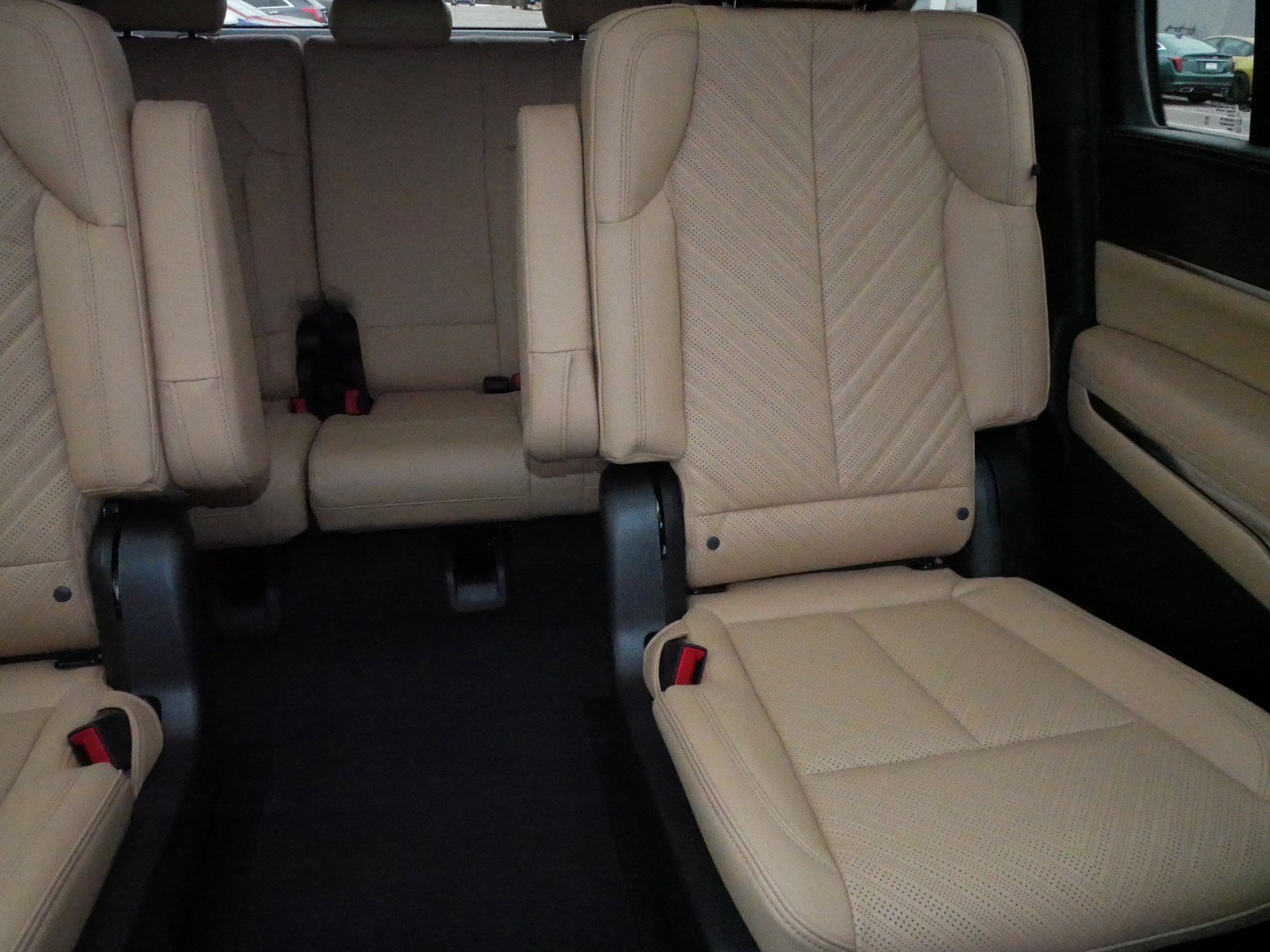 New 2025 Cadillac Escalade IQ Sport 2 w/ LPO, ONYX Package image 12