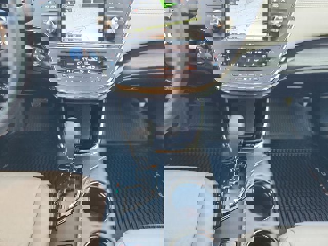 Used 2017 Toyota Avalon XLE Plus image 11