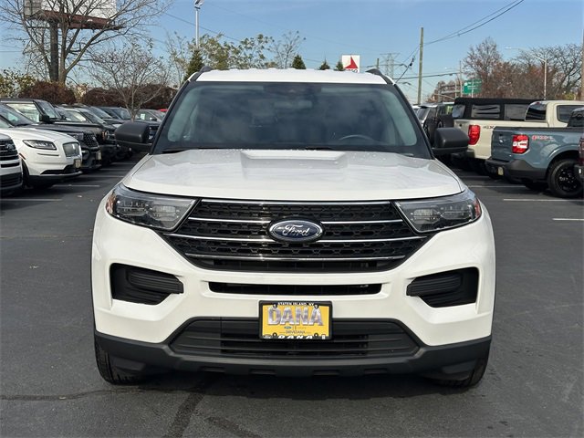 Certified 2022 Ford Explorer XLT image 2