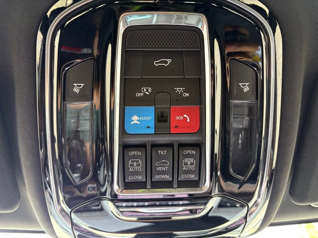 Used 2024 Jeep Grand Cherokee L Summit w/ Rear Seat Video Group I image 40