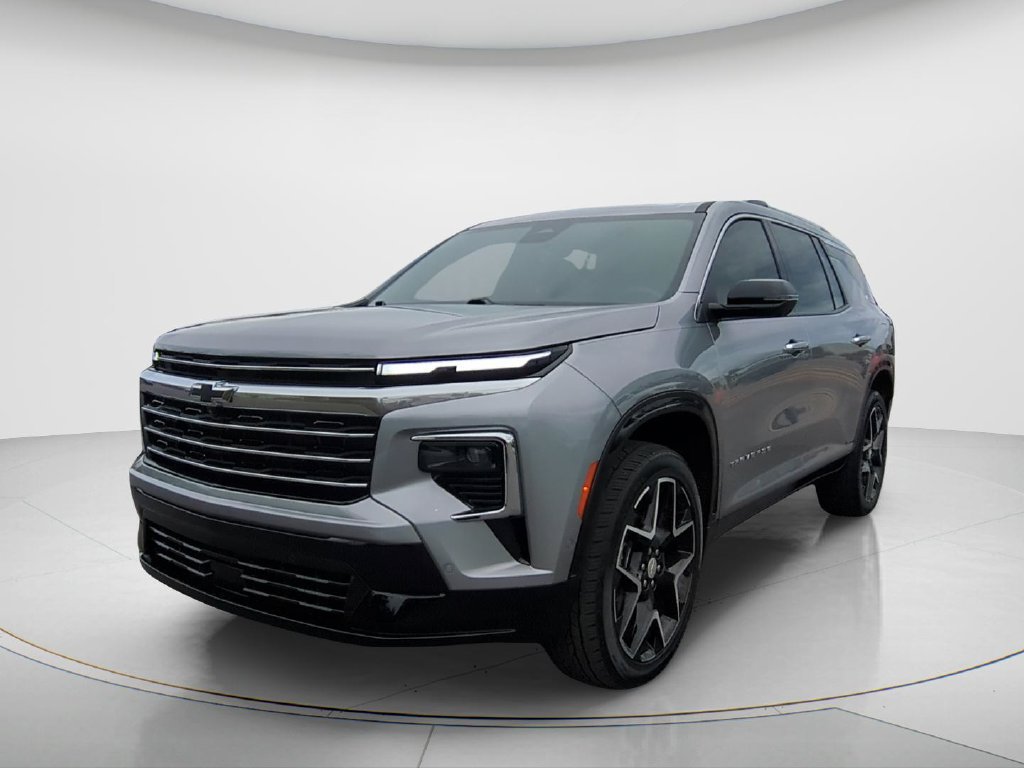 Used 2025 Chevrolet Traverse High Country