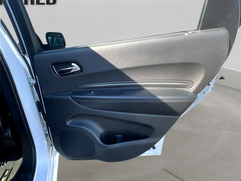 Used 2022 Dodge Durango GT image 25