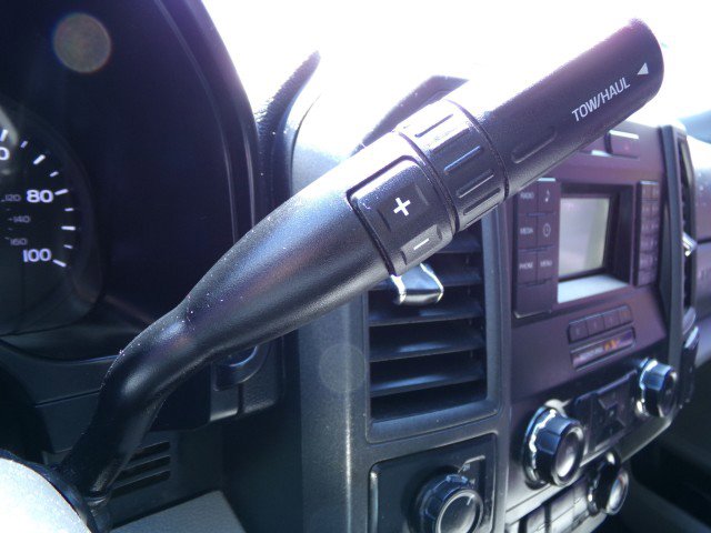 Used 2019 Ford F550 4x4 Regular Cab Super Duty image 16