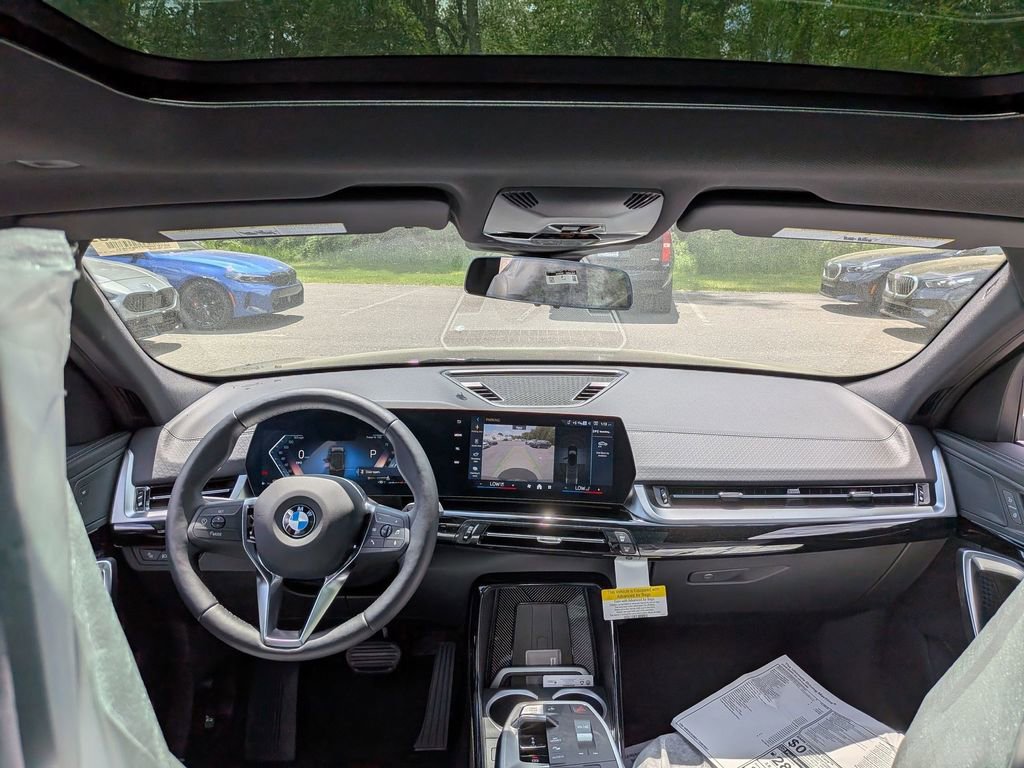 New 2026 BMW X2 xDrive28i w/ Convenience Package AWD/4WD image 18