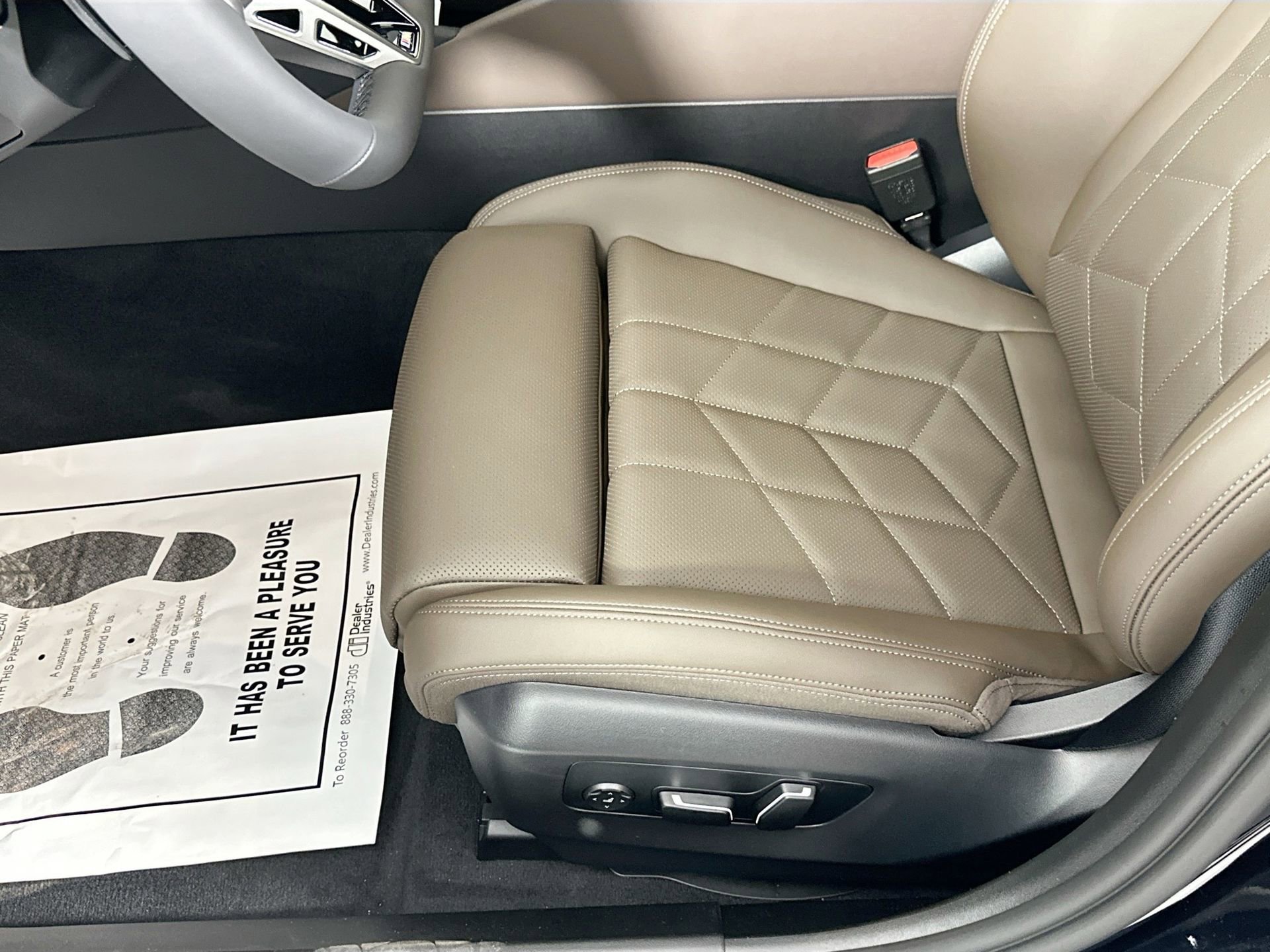 New 2026 BMW 530i xDrive 530i xDrive w/ M Sport Package image 20