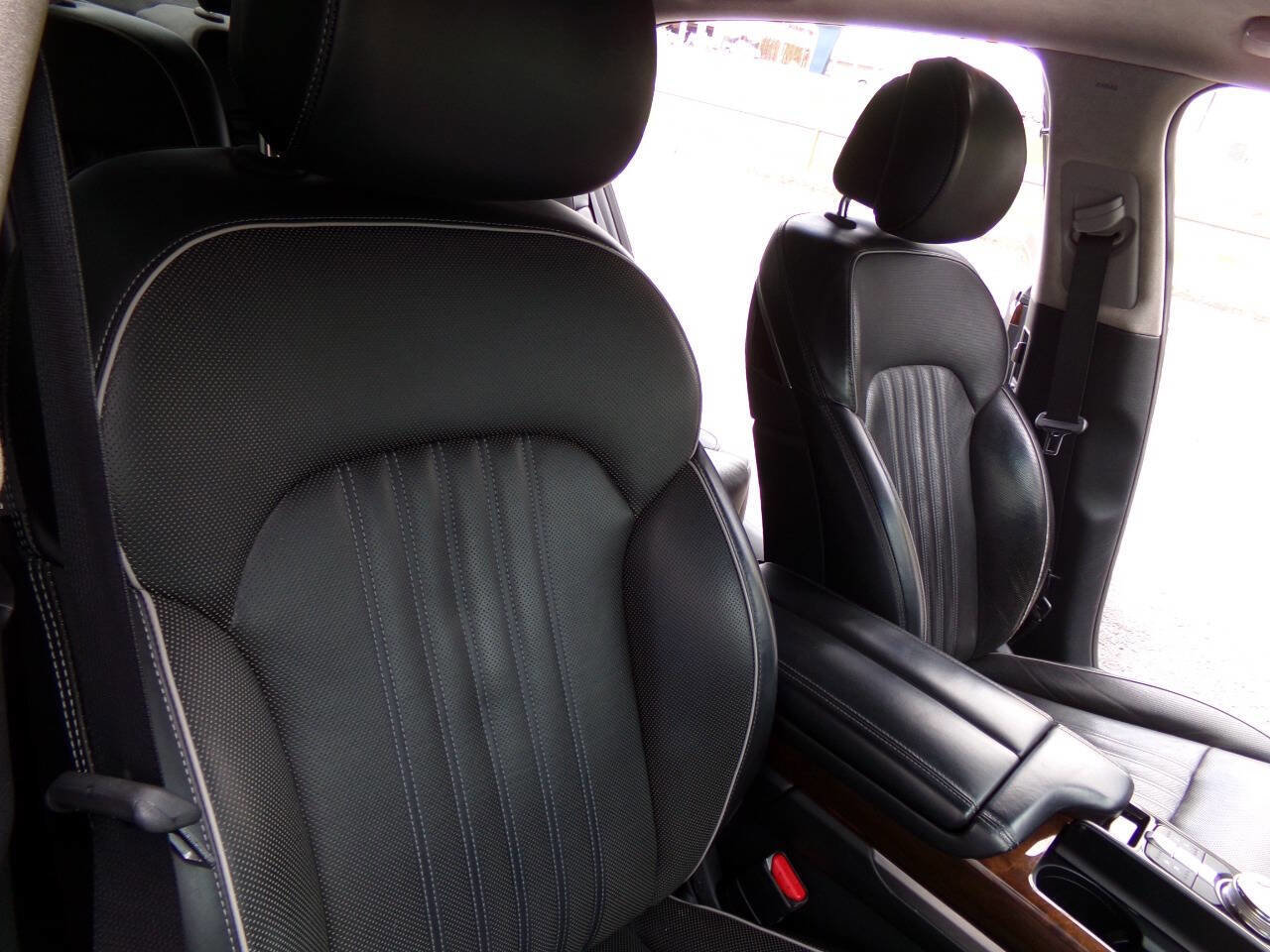 Used 2017 Genesis G90 5.0 Ultimate image 28