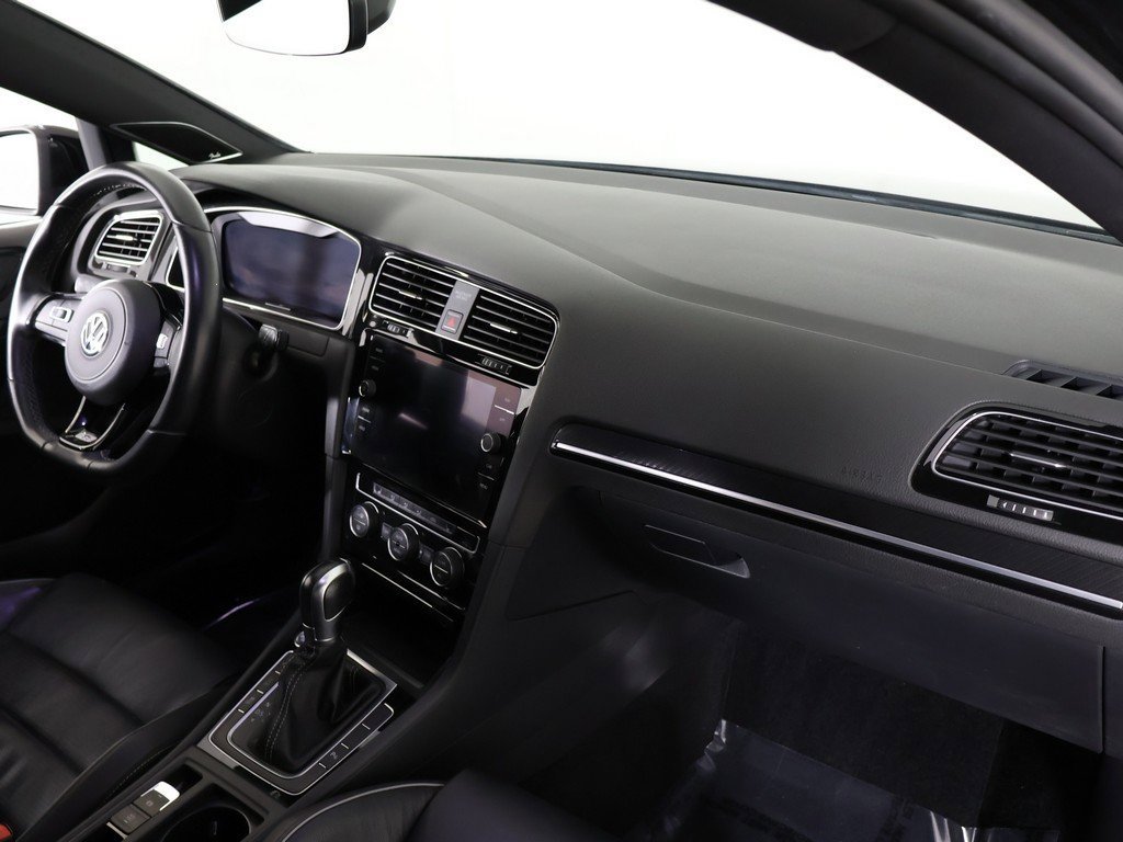 Used 2018 Volkswagen Golf R 4-Door image 27