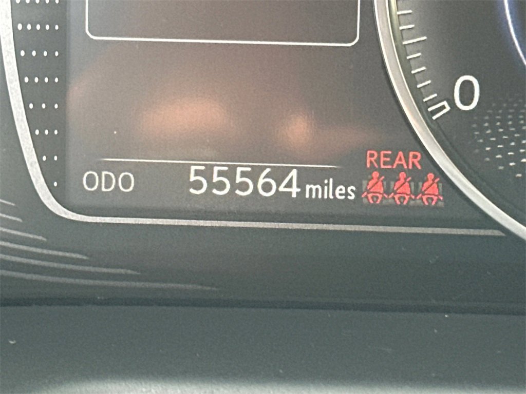 Used 2019 Lexus ES 350 Ultra Luxury w/ Accessory Package image 28