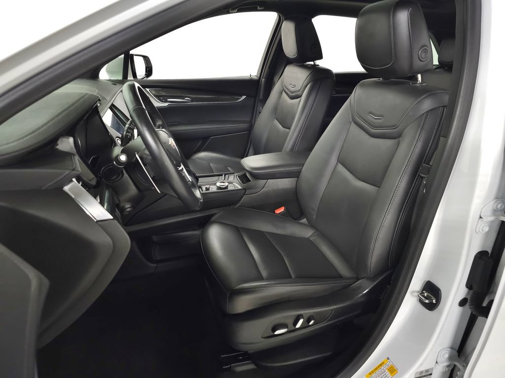 Certified 2024 Cadillac XT5 Sportv AWD/4WD image 18