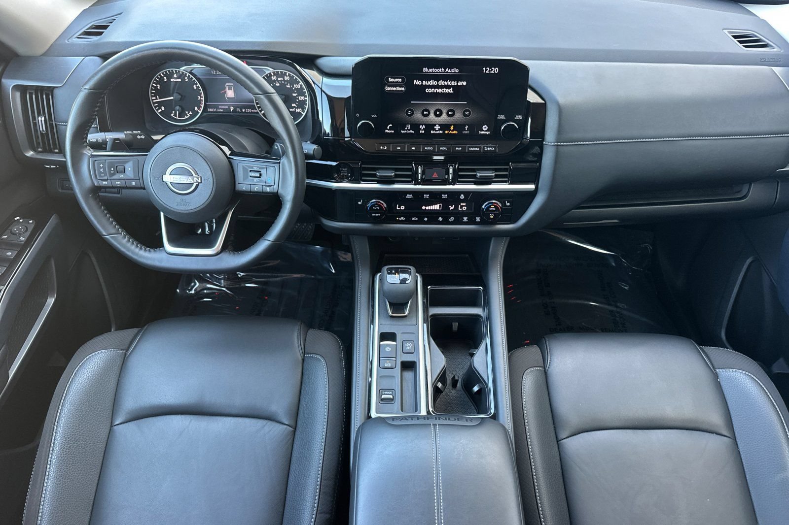 Certified 2025 Nissan Pathfinder SL FWD image 15