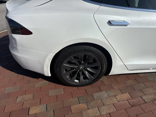 Used 2019 Tesla Model S Long Range AWD/4WD image 15
