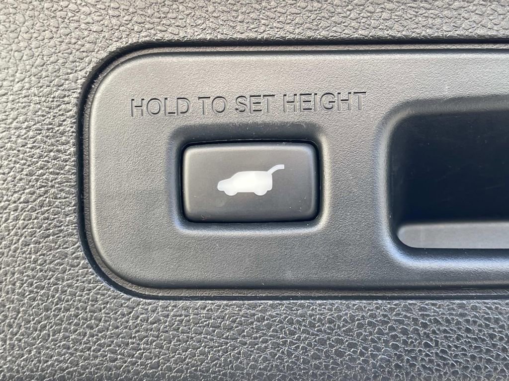 Used 2023 Honda Odyssey Sport image 13