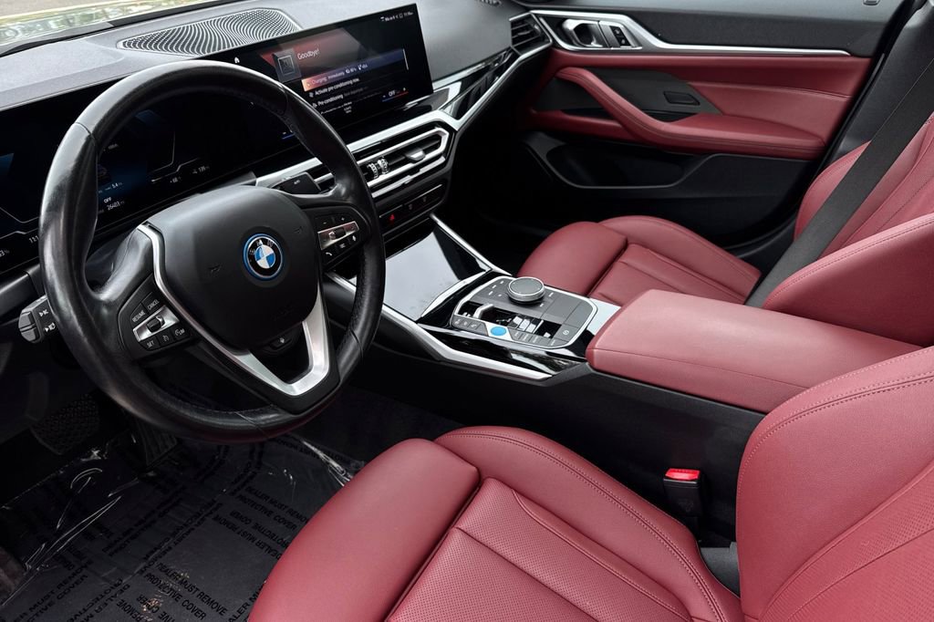 Used 2023 BMW i4 eDrive35 w/ Premium Package RWD image 9