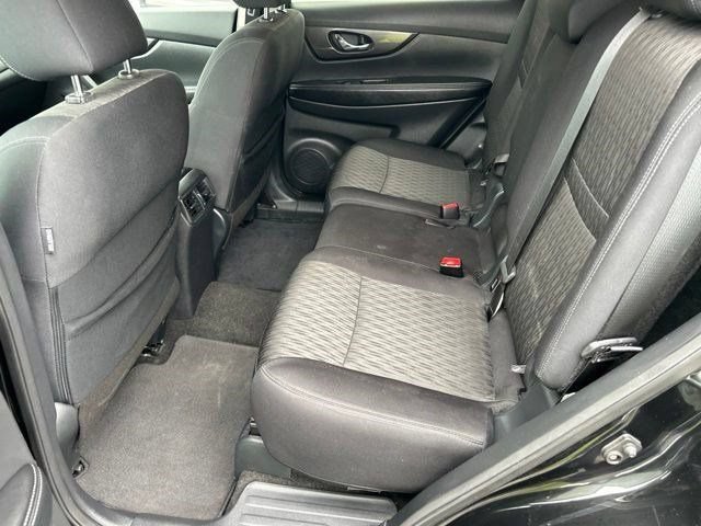 Used 2019 Nissan Rogue AWD image 44