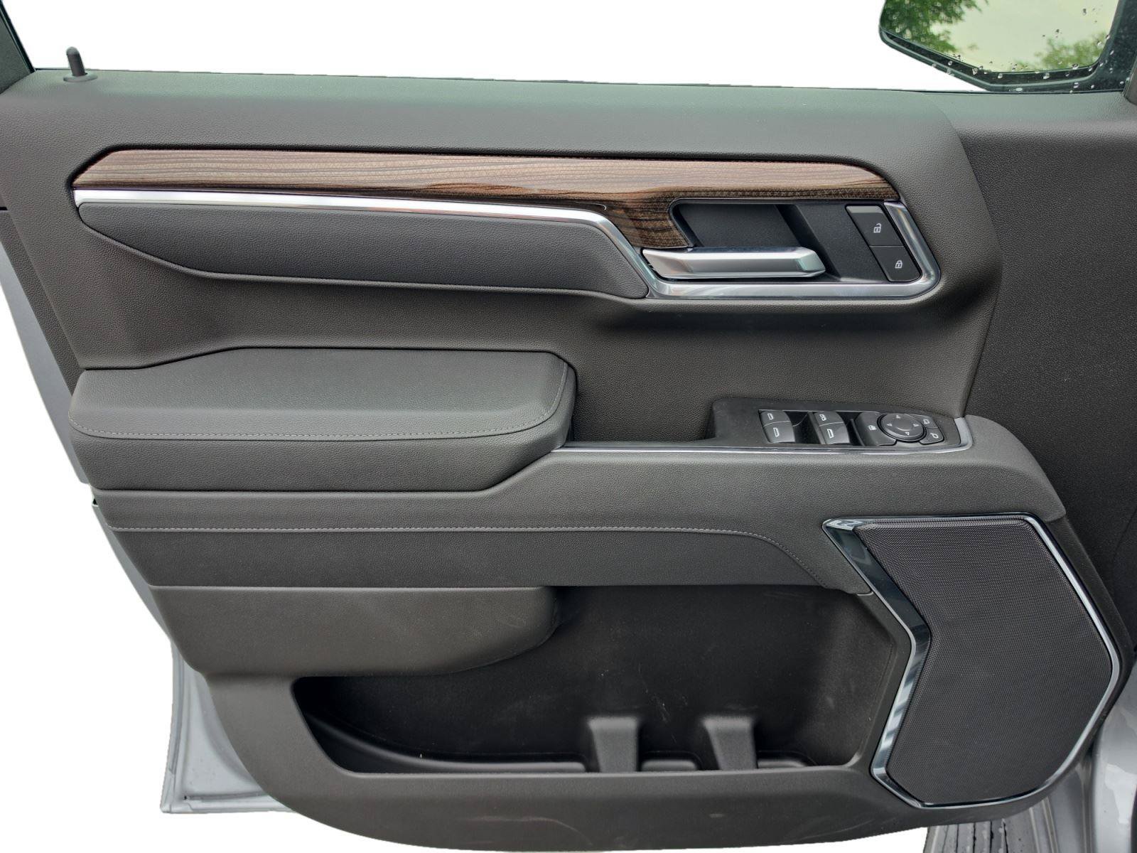 New 2026 Chevrolet Silverado 1500 LT Trail Boss w/ Protection Package AWD/4WD image 9