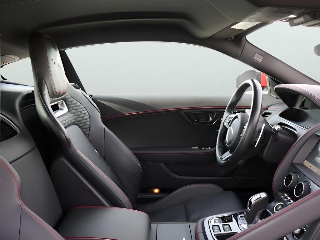 Used 2023 Jaguar F-TYPE R-Dynamic AWD/4WD image 10