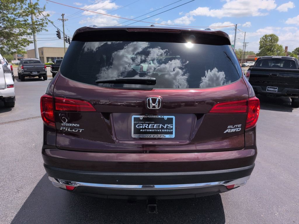 Used 2017 Honda Pilot Elite image 4