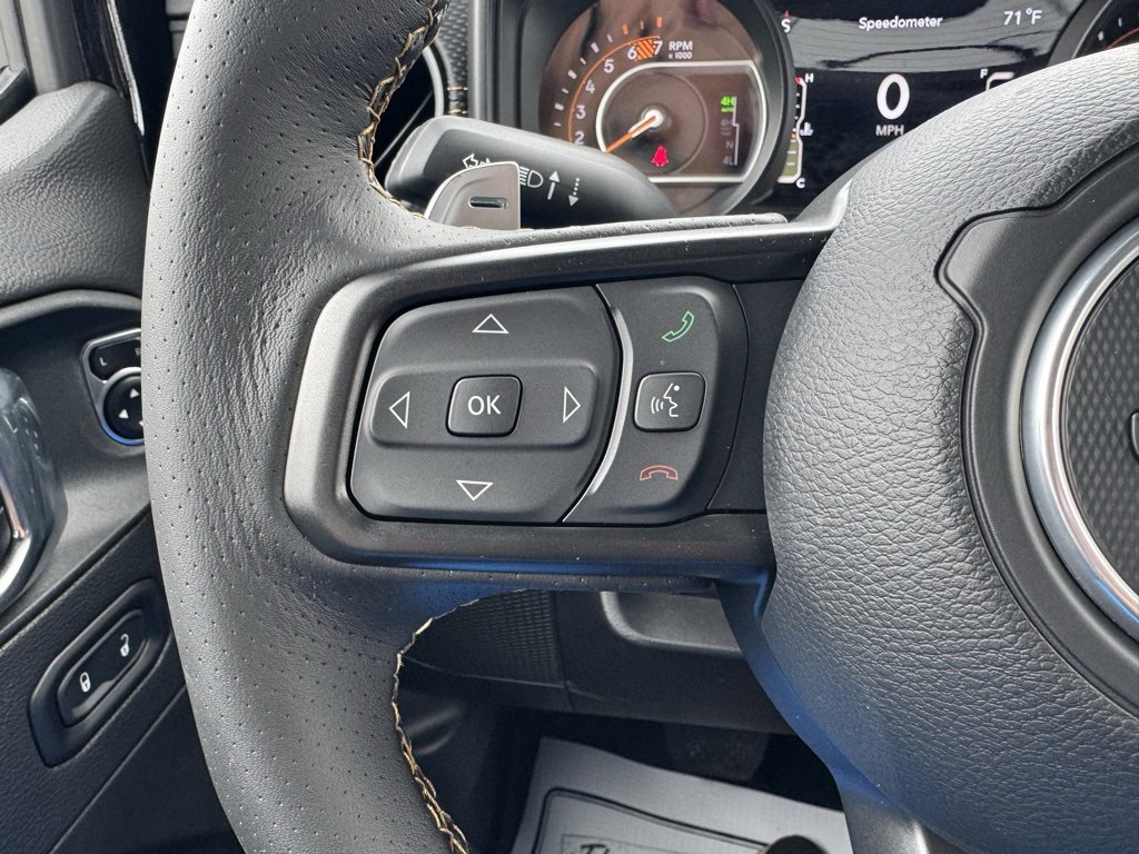 New 2025 Jeep Wrangler Unlimited Rubicon 392 image 27