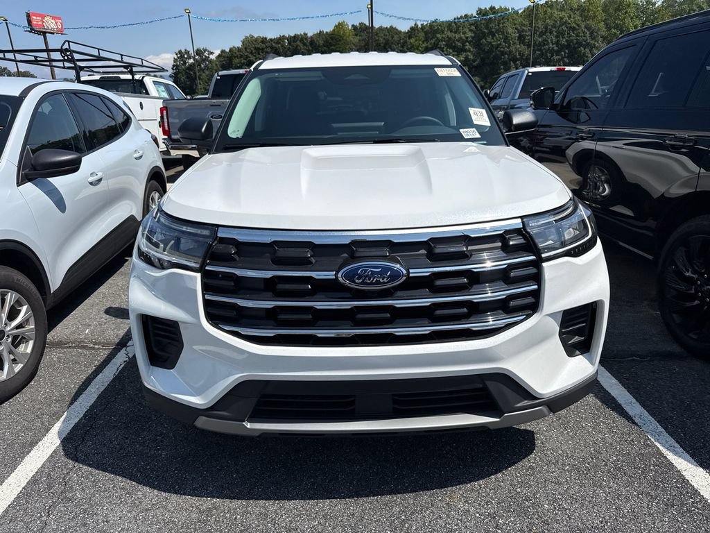 Used 2026 Ford Explorer Active RWD image 19
