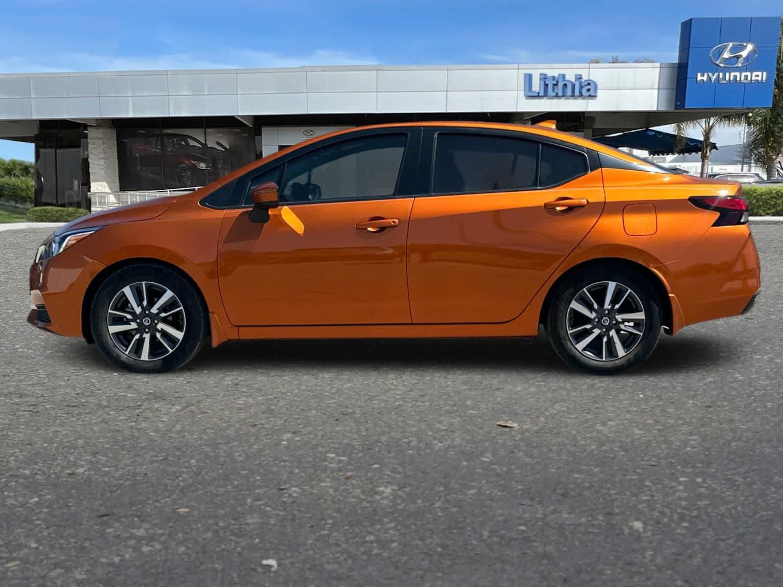 Used 2021 Nissan Versa SV FWD image 6