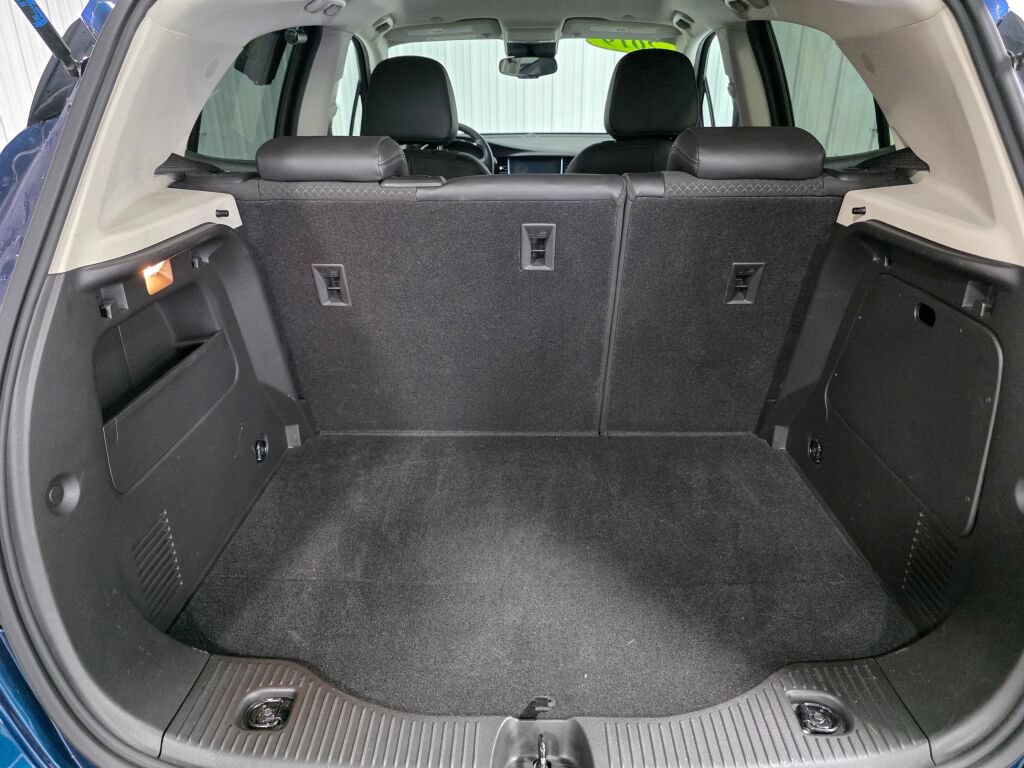 Used 2019 Buick Encore Preferred w/ Safety Package AWD/4WD image 11