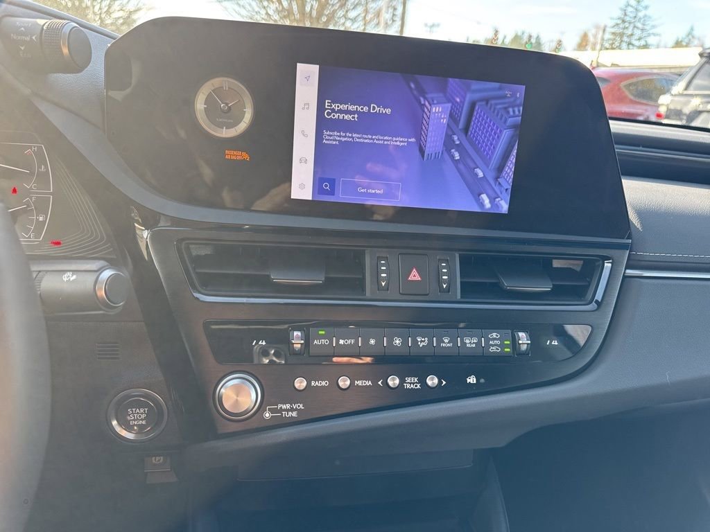 Used 2024 Lexus ES 350 w/ Accessory Package (Z1) image 20