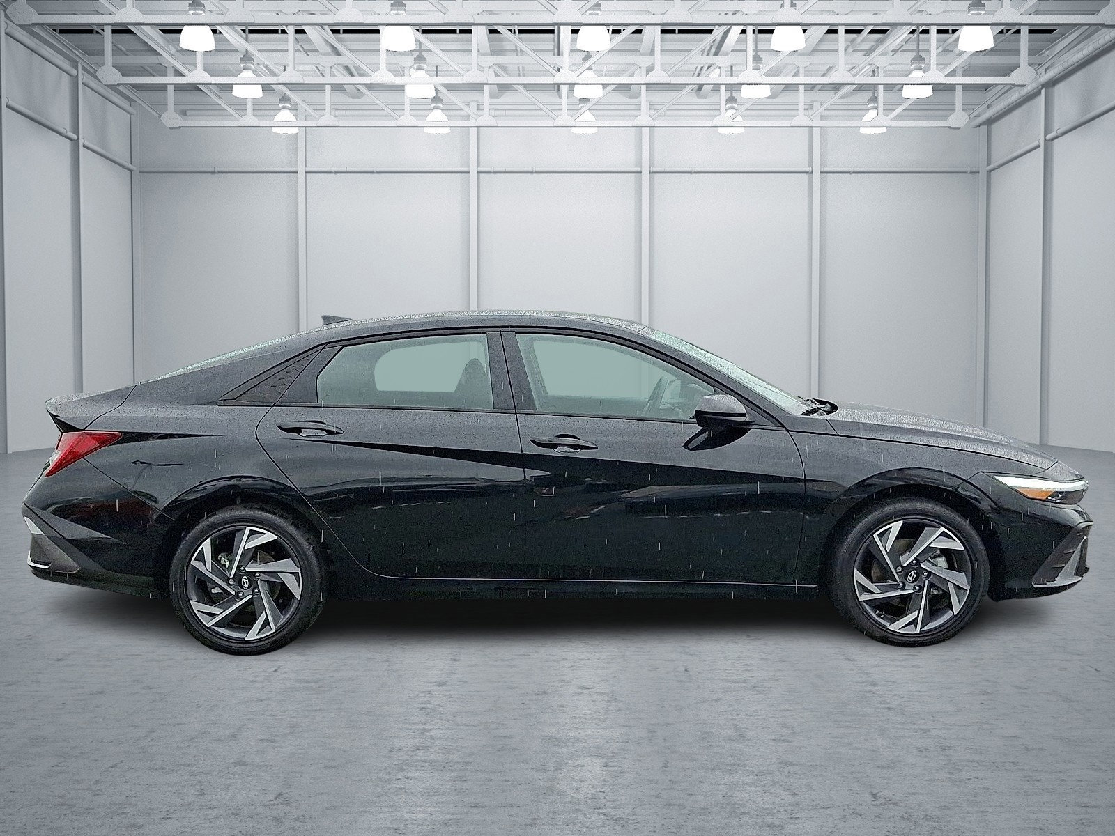 Certified 2025 Hyundai Elantra SEL image 7