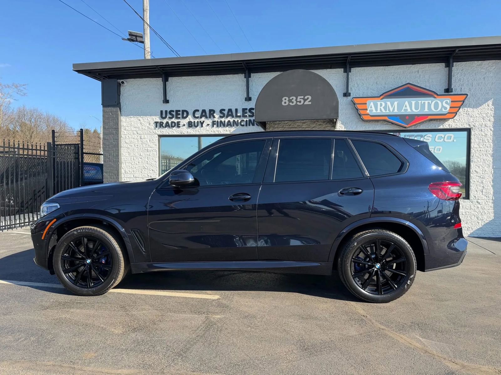 Used 2022 BMW X5 M50i w/ Executive Package AWD/4WD image 9