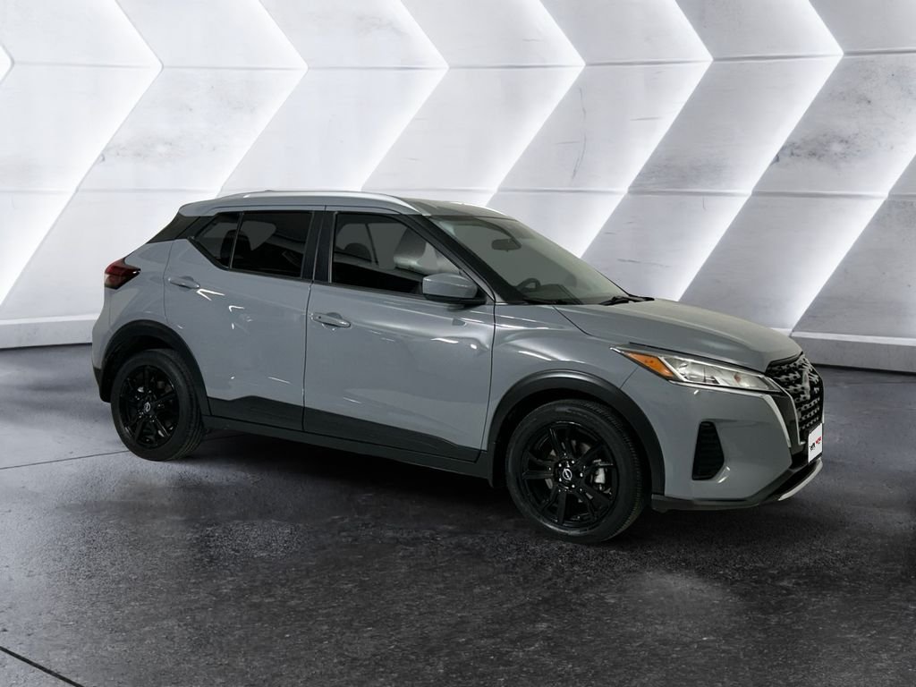 Used 2024 Nissan Kicks SV