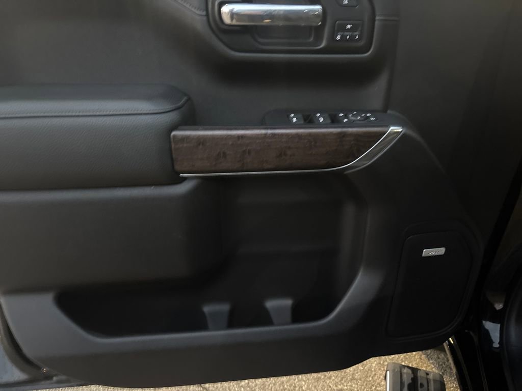 Used 2022 GMC Sierra 1500 Denali w/ Denali Reserve Package image 15