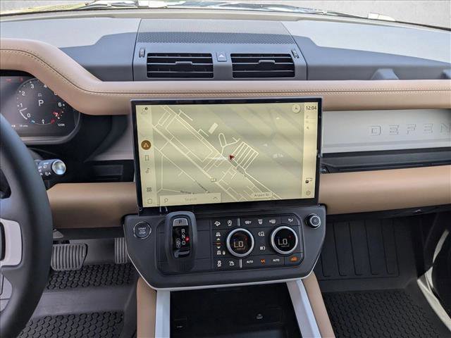 New 2026 Land Rover Defender 110 X-Dynamic SE AWD/4WD image 12