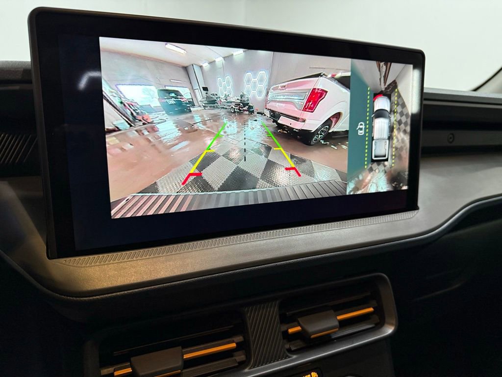 Certified 2025 Ford Maverick Tremor image 40