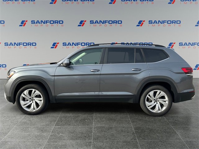Used 2023 Volkswagen Atlas SE image 2