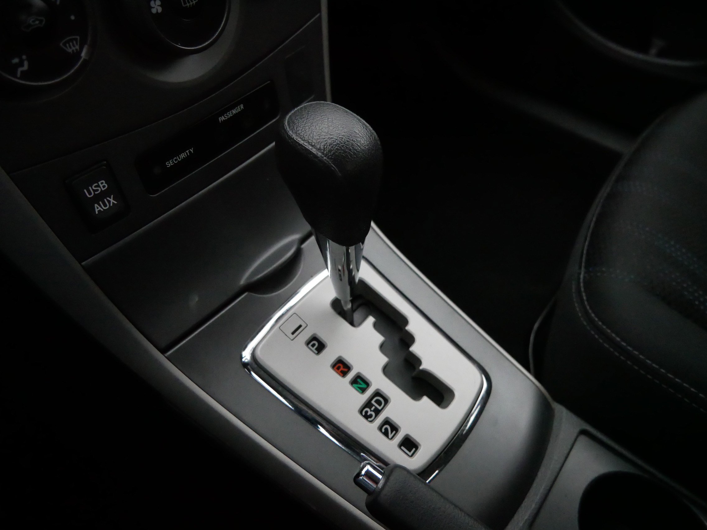 Used 2013 Toyota Corolla S image 24