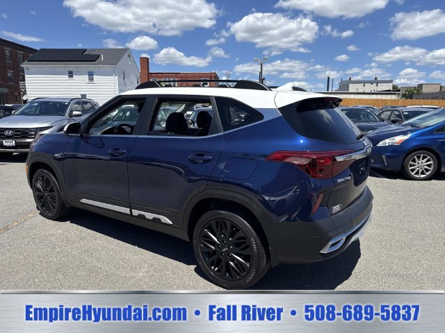 Used 2023 Kia Seltos Nightfall Edition AWD/4WD image 8