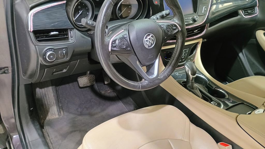 Used 2017 Buick Envision Essence image 10