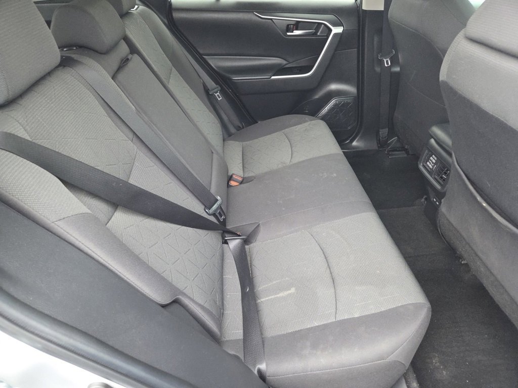 Used 2022 Toyota RAV4 XLE image 8