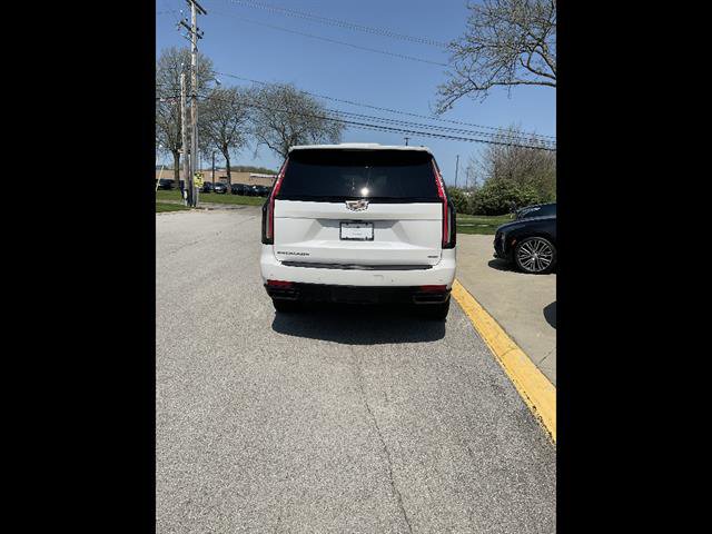 Used 2022 Cadillac Escalade ESV Sport w/ Touring Package image 4