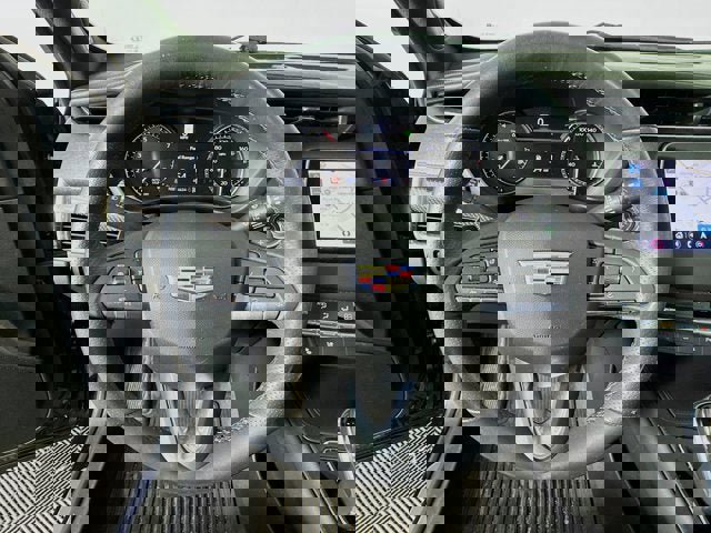 Used 2022 Cadillac XT4 Sport image 11