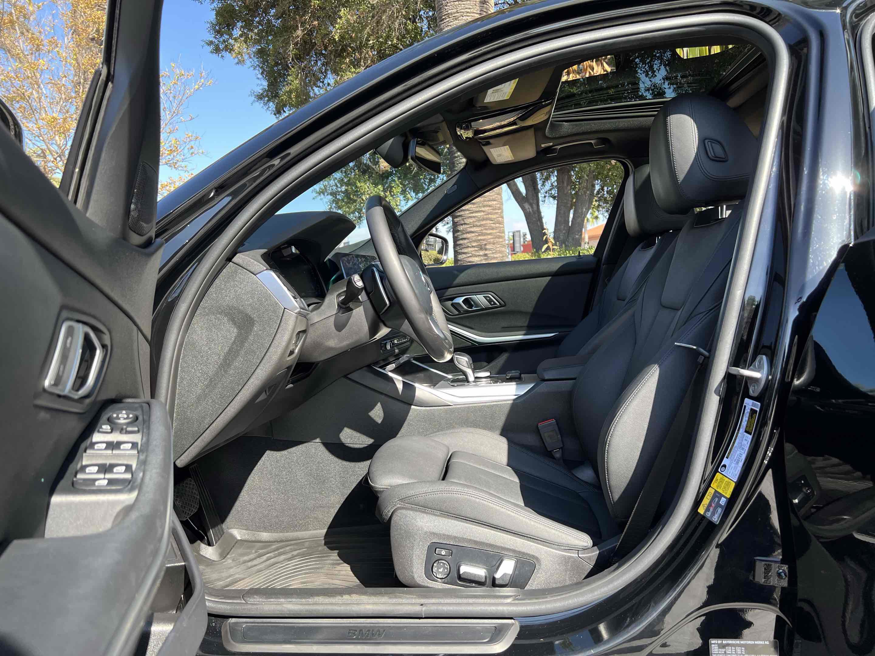 Used 2021 BMW 330e image 49