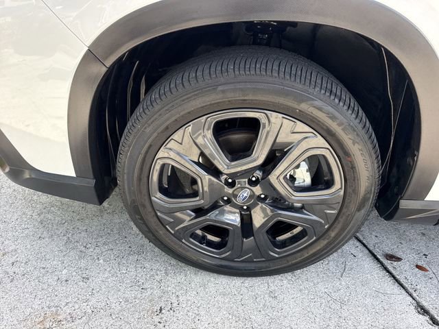 Certified 2025 Subaru Ascent Bronze Edition AWD/4WD image 10