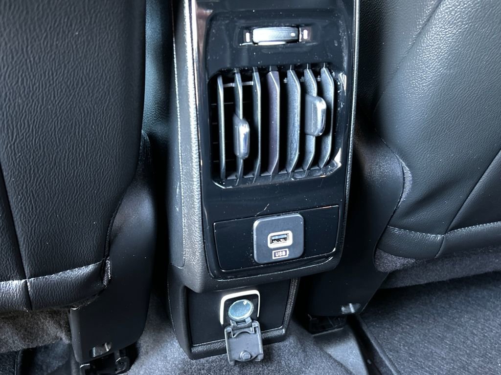 Used 2024 Jeep Compass Latitude image 19