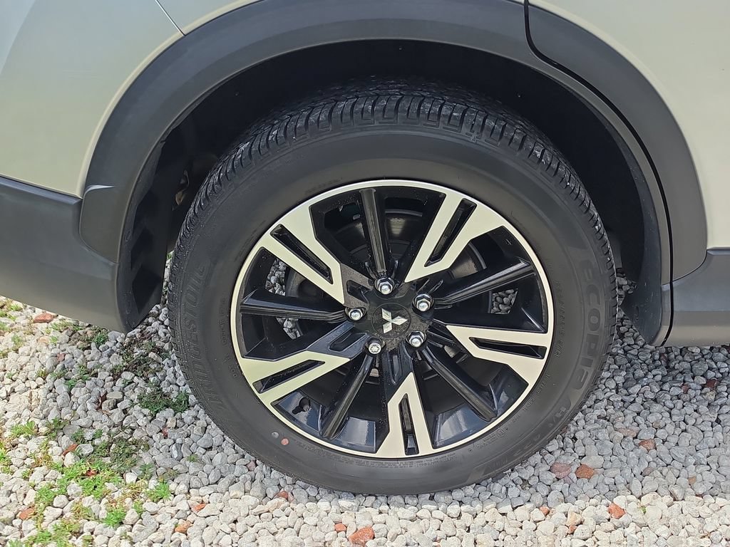 Used 2024 Mitsubishi Eclipse Cross SE AWD/4WD image 5