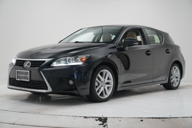 Used 2017 Lexus CT 200h w/ Seat Comfort Package FWD image 19
