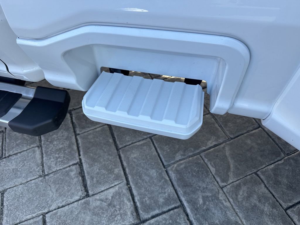 Used 2026 Ford F450 Lariat image 13