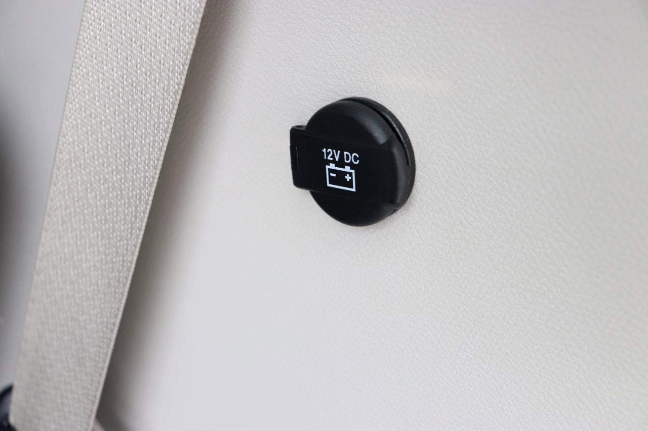 Used 2023 Chrysler Pacifica Touring-L image 62
